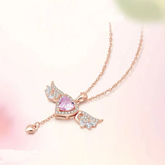 Angel Heart Necklace With Moving Wings And A Clavicle Chain