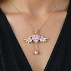 Angel Heart Necklace With Moving Wings And A Clavicle Chain