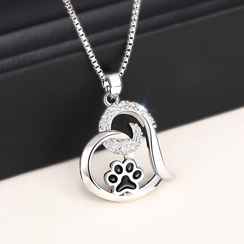 Cat Paw Epoxy Resin Heart Pendant Dog Paw Necklace