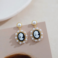 High-End Retro Baroque Relief Portrait Earrings
